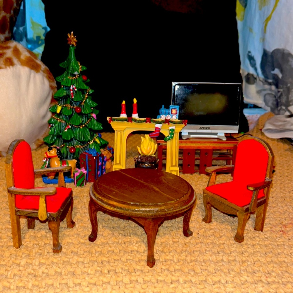 DOLLHOUSE LIVING ROOM (CHRISTMAS) SET